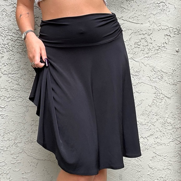 Vintage Y2k Black Ruched Midi Fairy Skirt - Picture 4 of 10